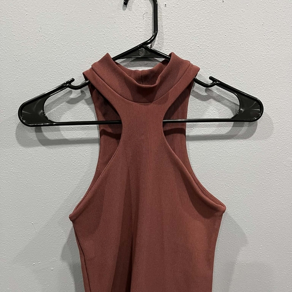 Zara Rust-Brown Ribbed Halter Top - Picture 6 of 6